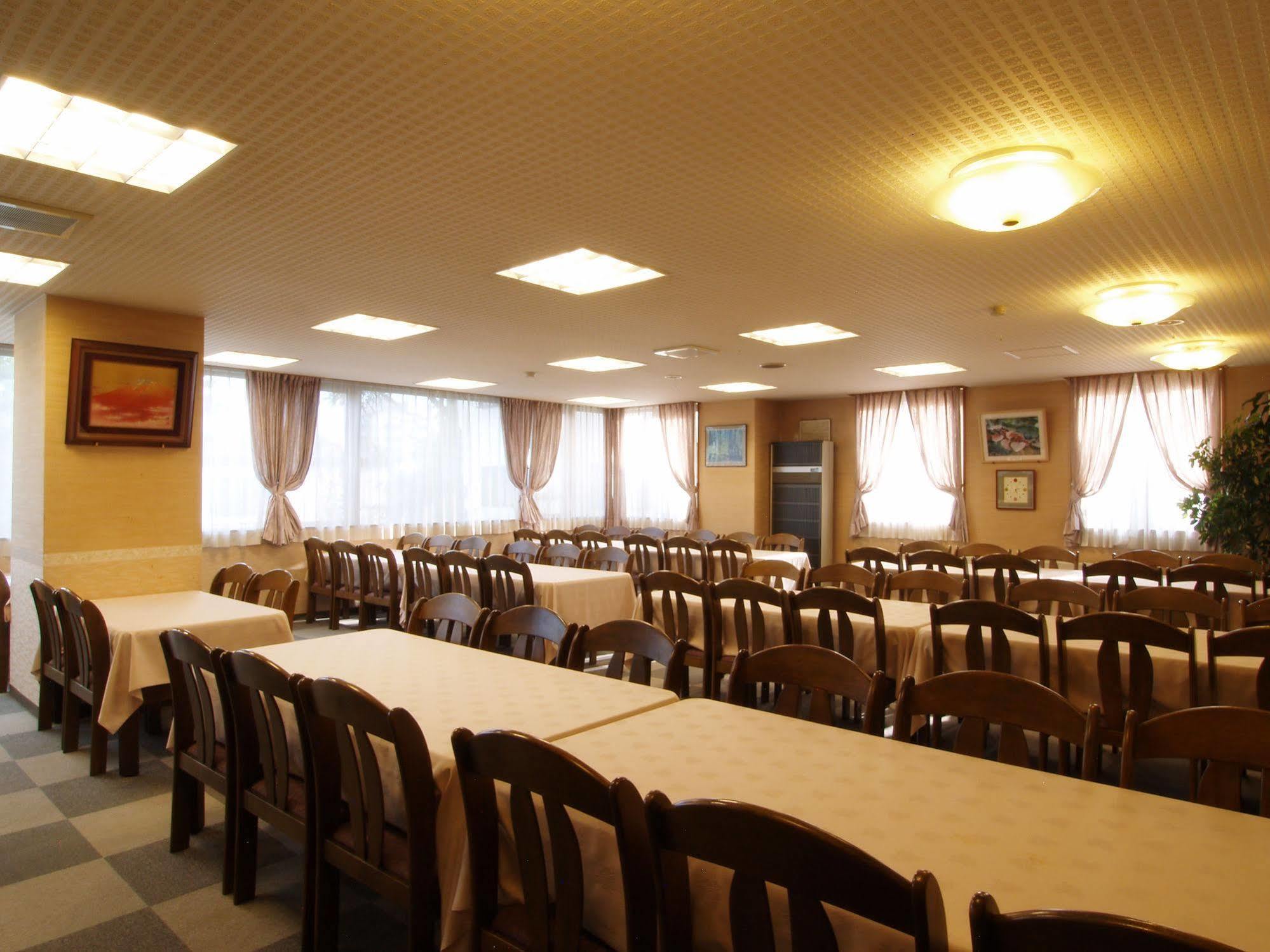 Central Inn Hakuba Luaran gambar